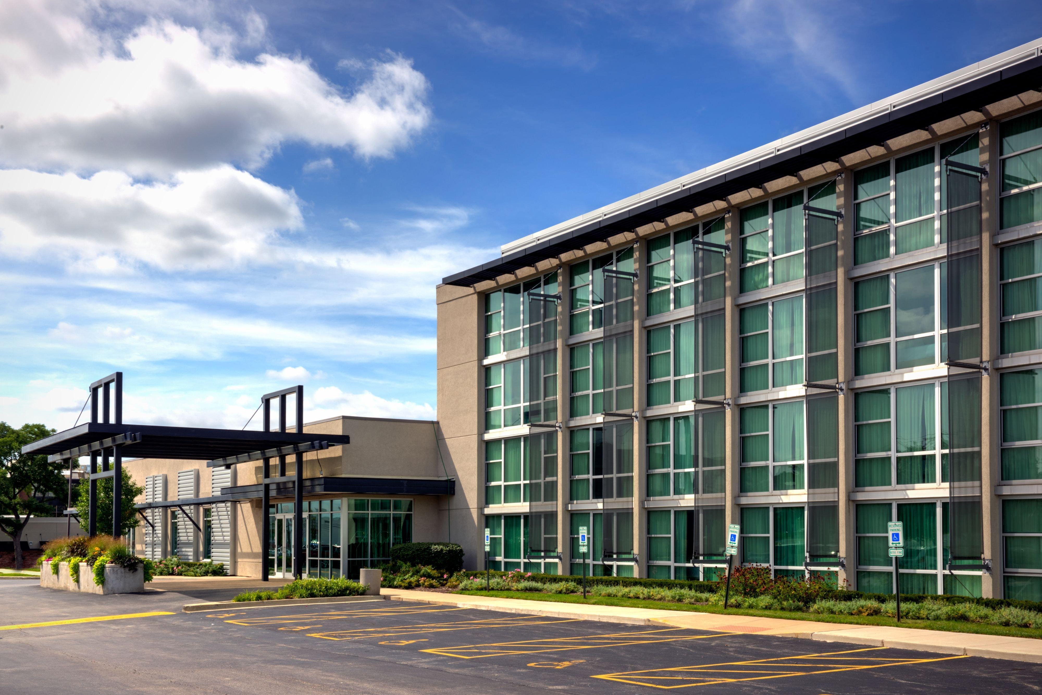 Crowne Plaza Hotel Glen Ellyn/Lombard By Ihg Eksteriør billede