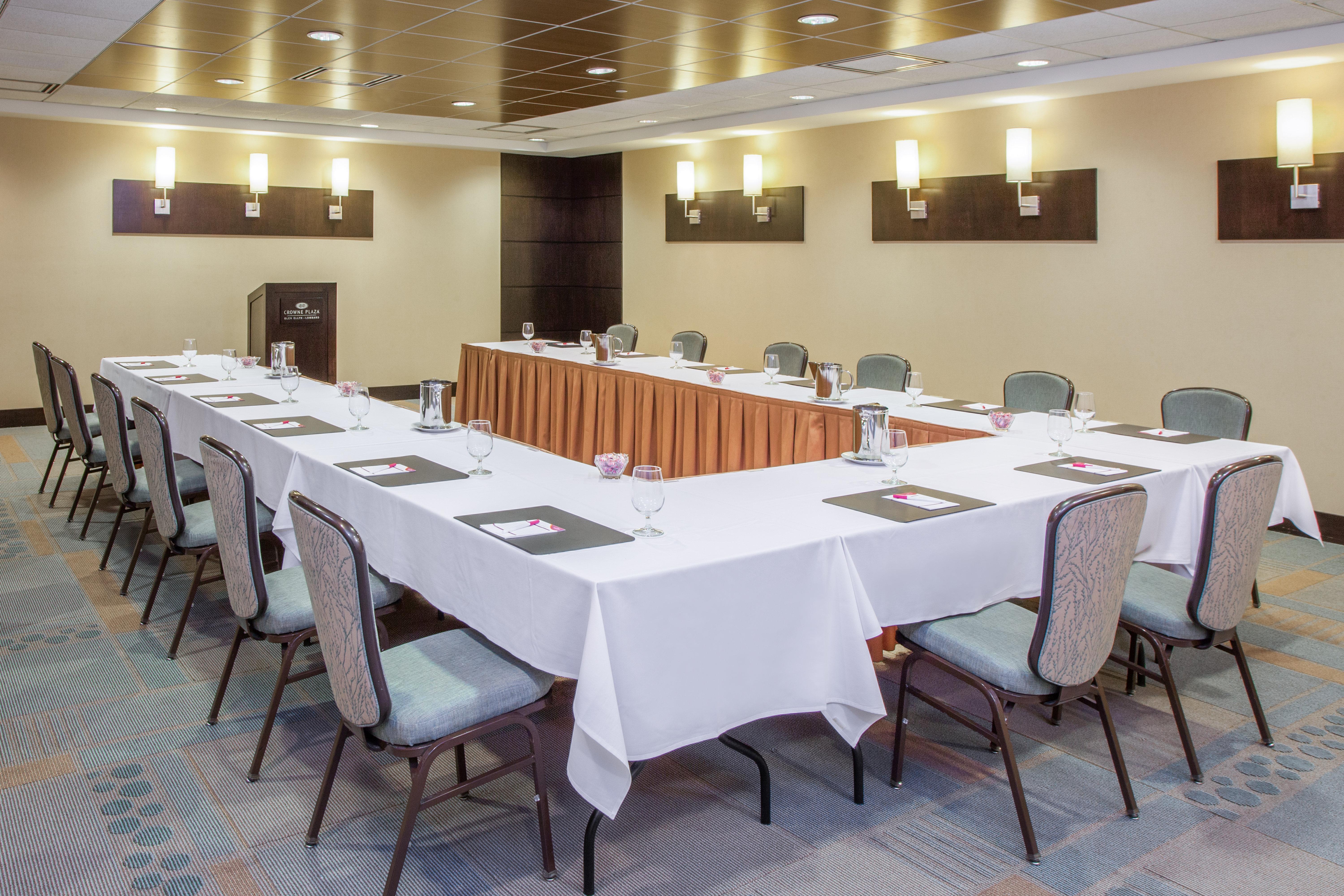 Crowne Plaza Hotel Glen Ellyn/Lombard By Ihg Eksteriør billede